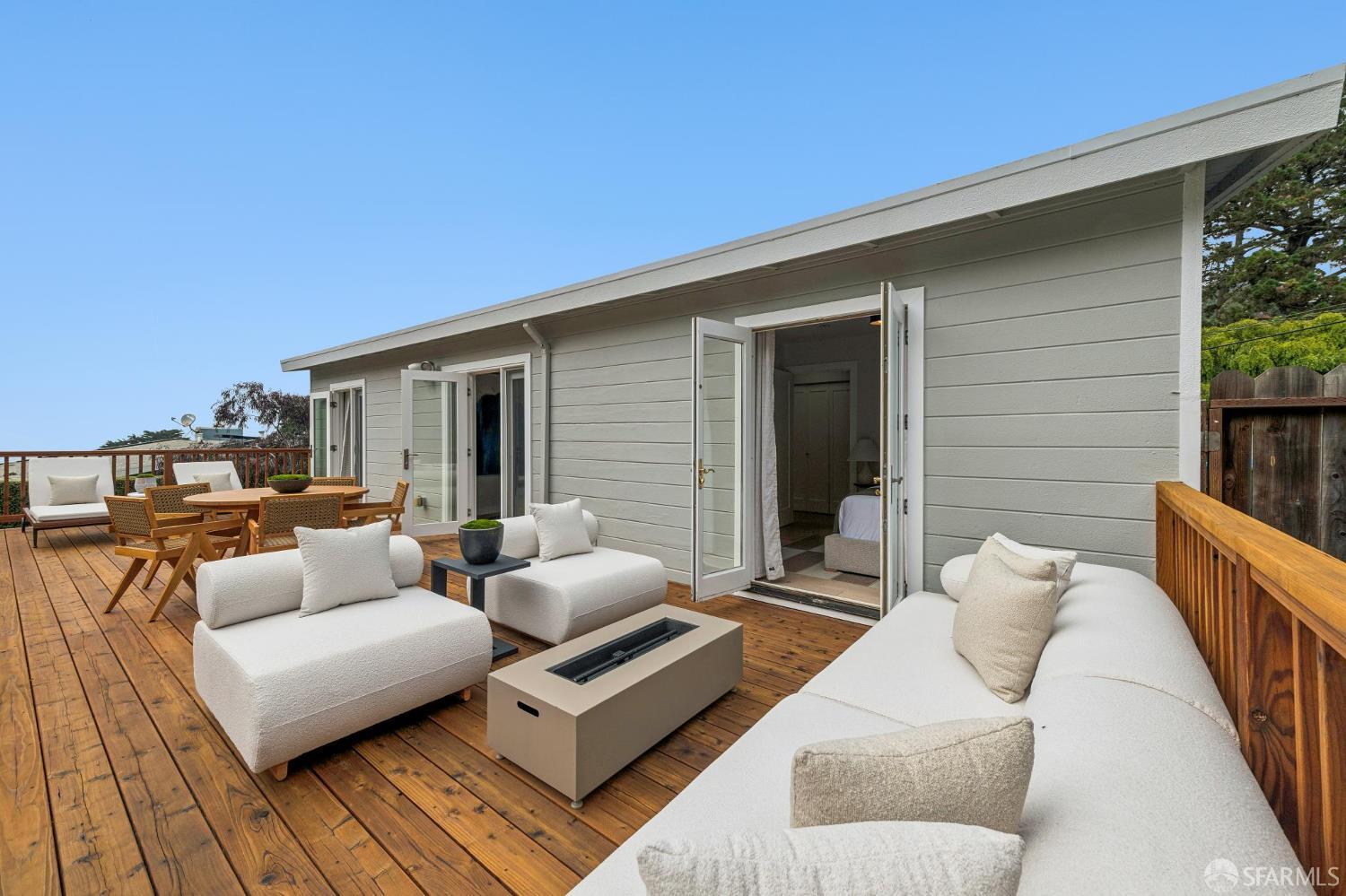 646 Brighton Road Pacifica, CA 94044 - Photo 35 of 42 Gallery Image 35