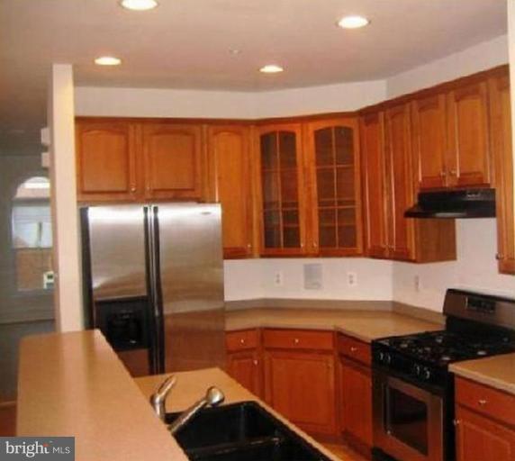 10211 Rutland Round Road, Unit 67 Columbia, MD 21044 - Photo 8 of 11 Kitchen #2