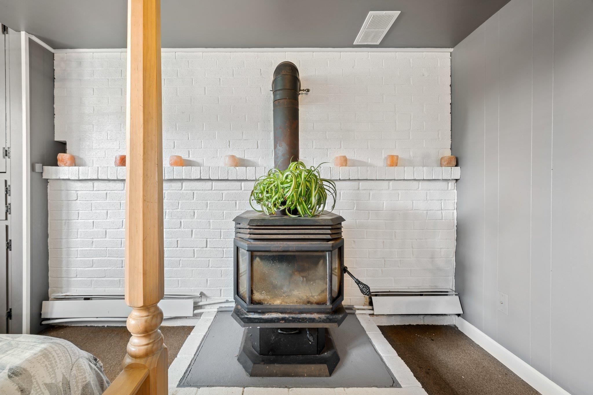 4 Boulder Road Hillsborough, NH 03244 - Photo 22 of 37 Gallery Image 22