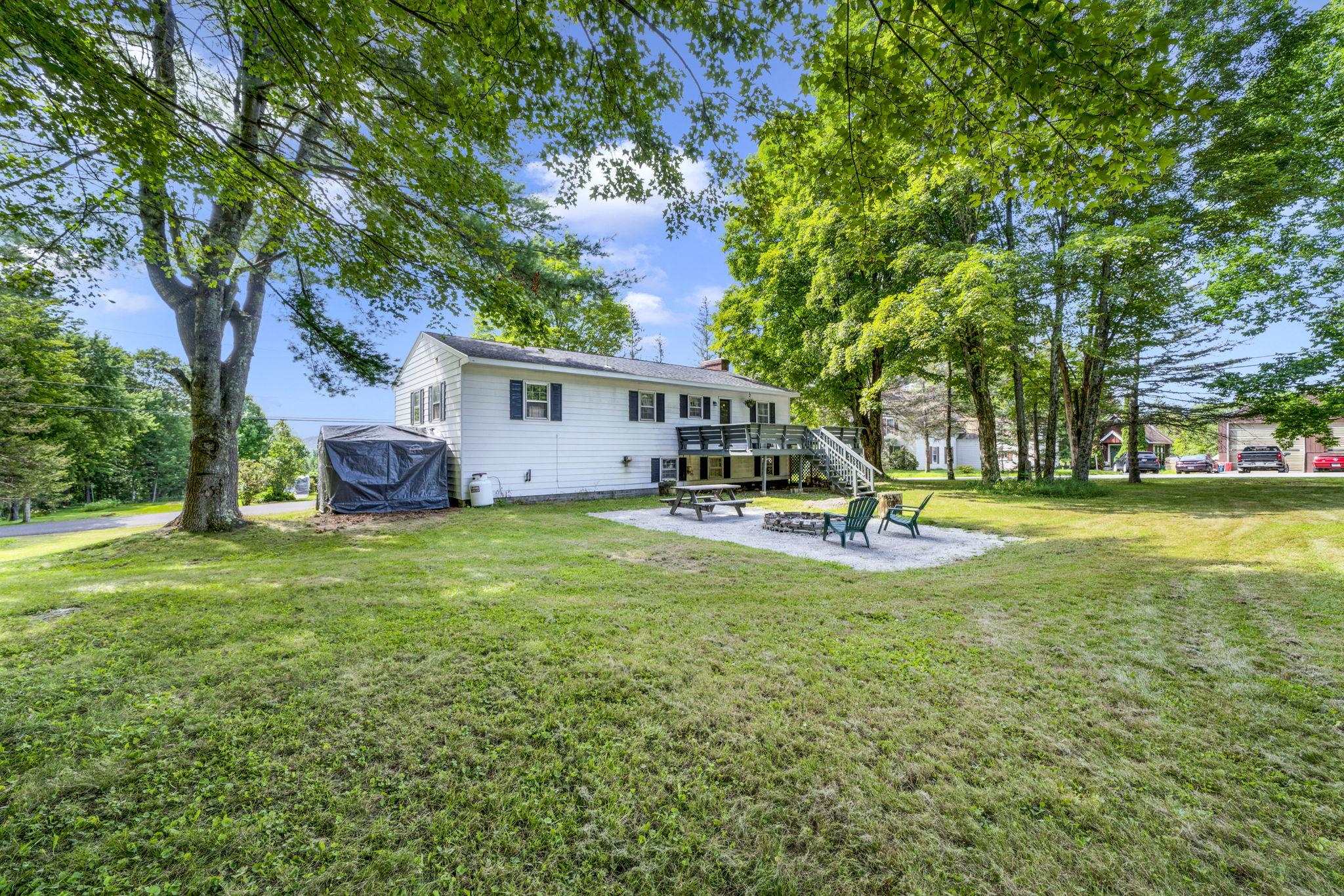 4 Boulder Road Hillsborough, NH 03244 - Photo 33 of 37 Gallery Image 33