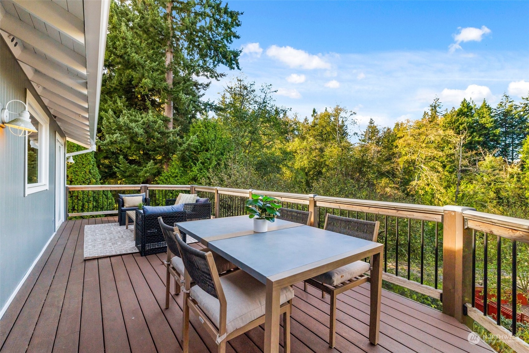 17904 75th Place West Edmonds, WA 98026 - Photo 11 of 31 Gallery Image 11