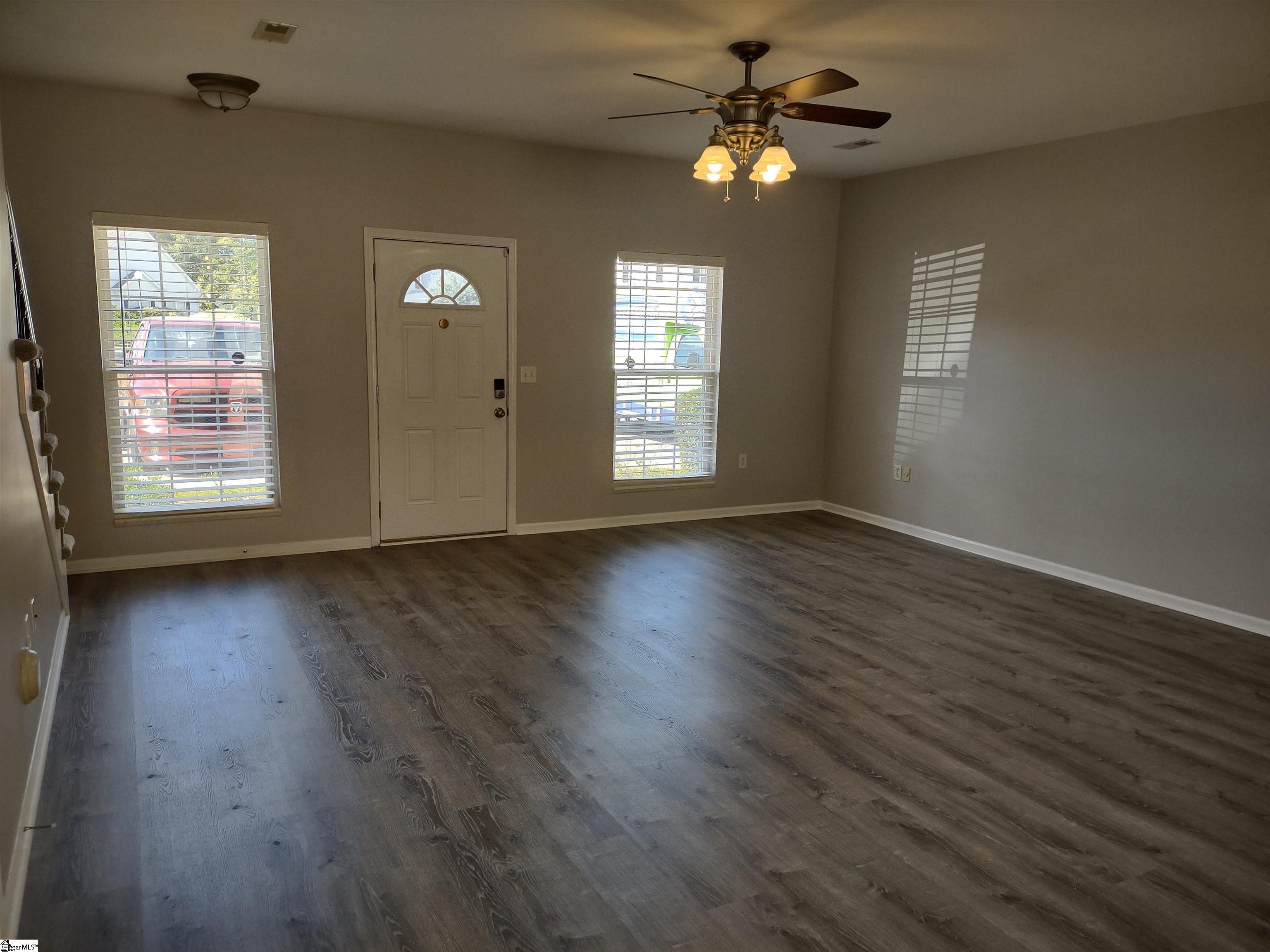 10 Ridgestone Circle Mauldin, SC 29662 - Photo 2 of 18