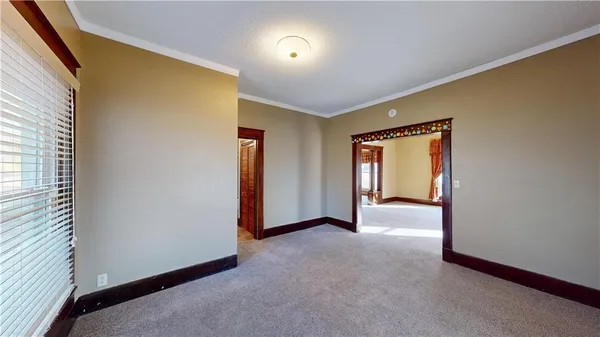 $182,500 | 728 West Hunter Street, Nevada, MO 64772