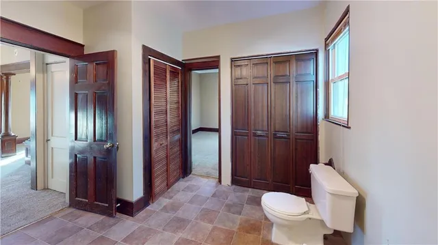 $189,900 | 728 West Hunter Street, Nevada, MO 64772