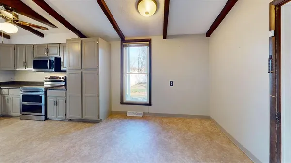 $182,500 | 728 West Hunter Street, Nevada, MO 64772