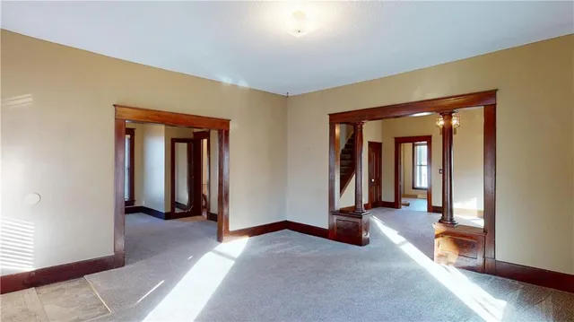 $189,900 | 728 West Hunter Street, Nevada, MO 64772