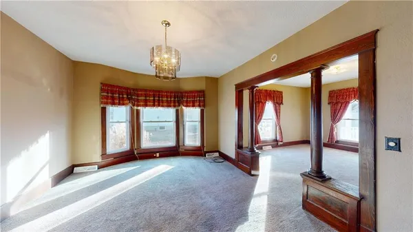$182,500 | 728 West Hunter Street, Nevada, MO 64772