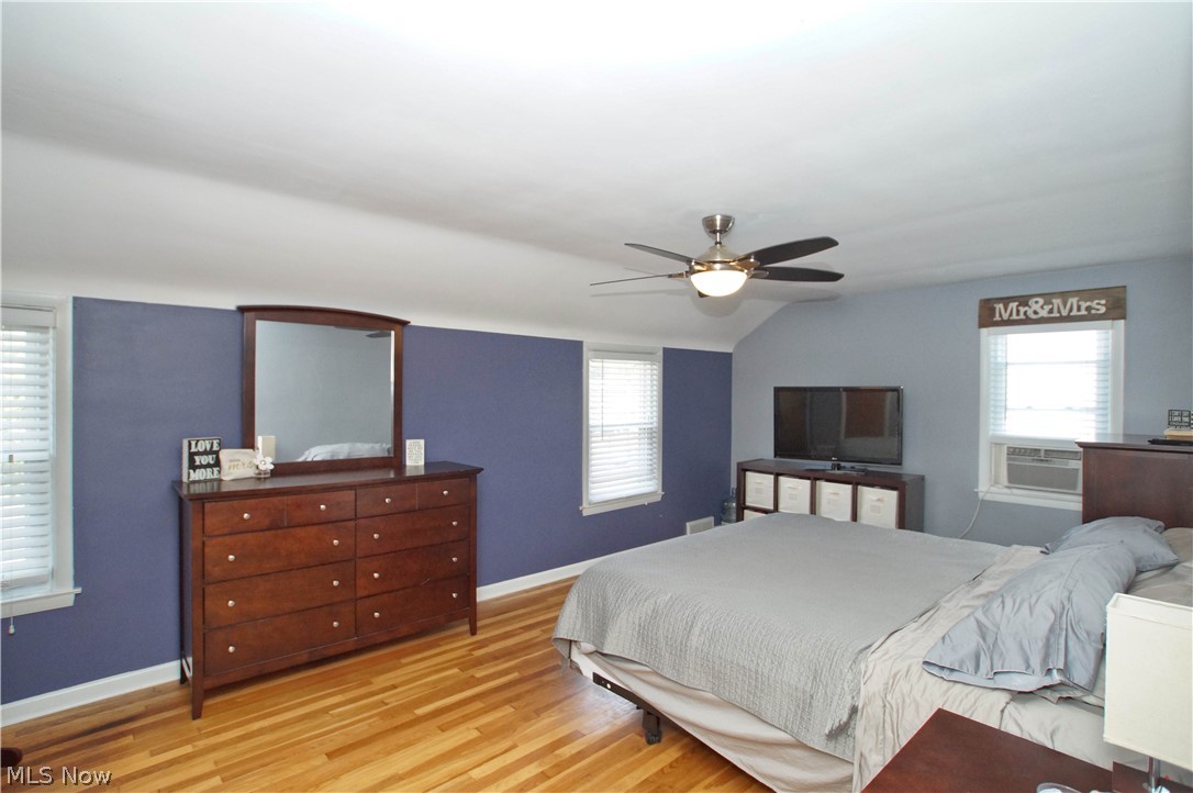 1203 Brainard Road Lyndhurst, OH 44124 - Photo 9 of 22