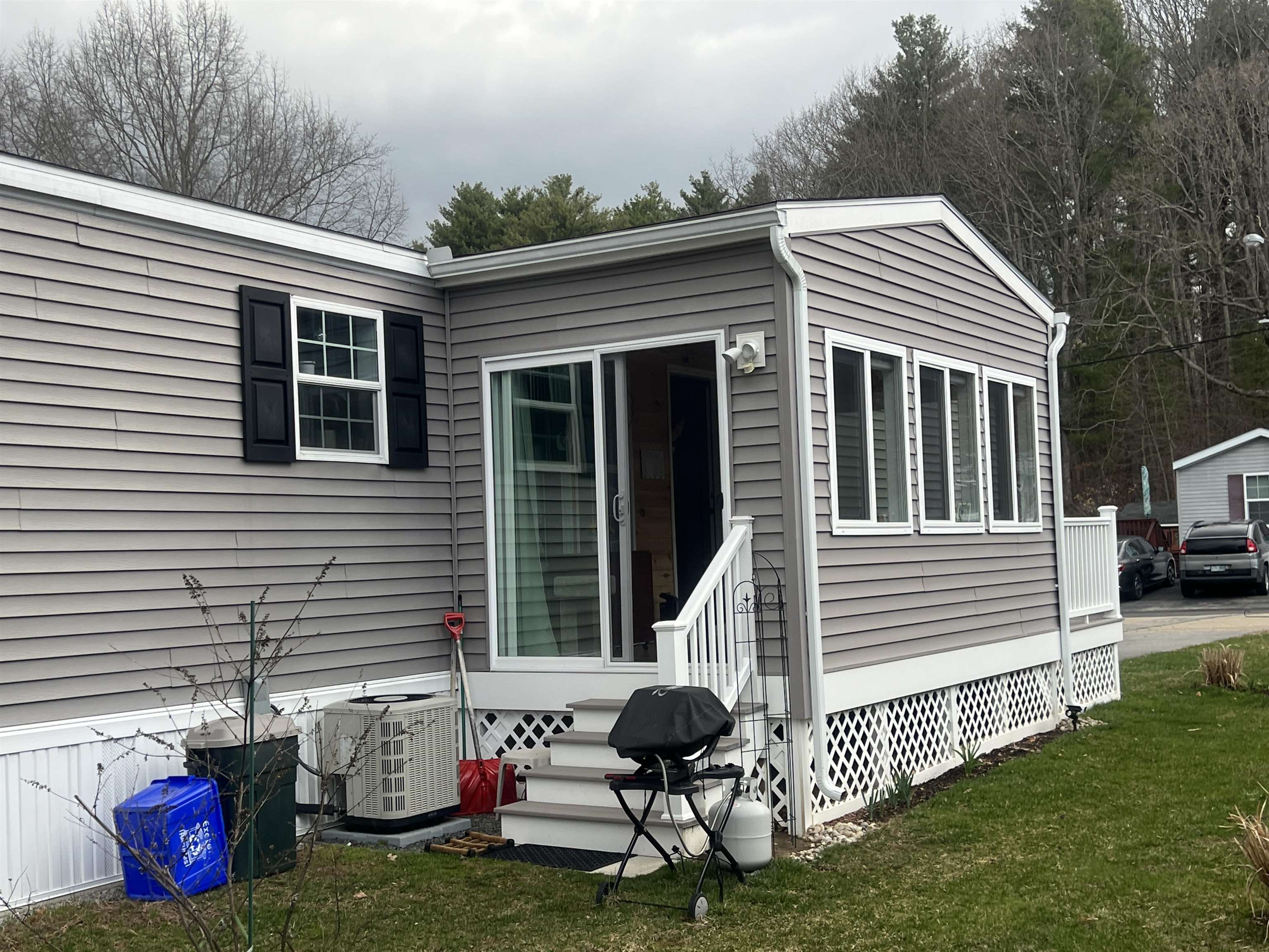 83 Hayes Park Exeter, NH 03833 - Photo 24 of 24