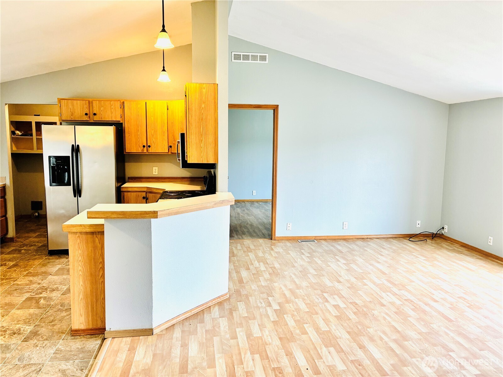 8212 350th Street South Roy, WA 98580 - Photo 3 of 28