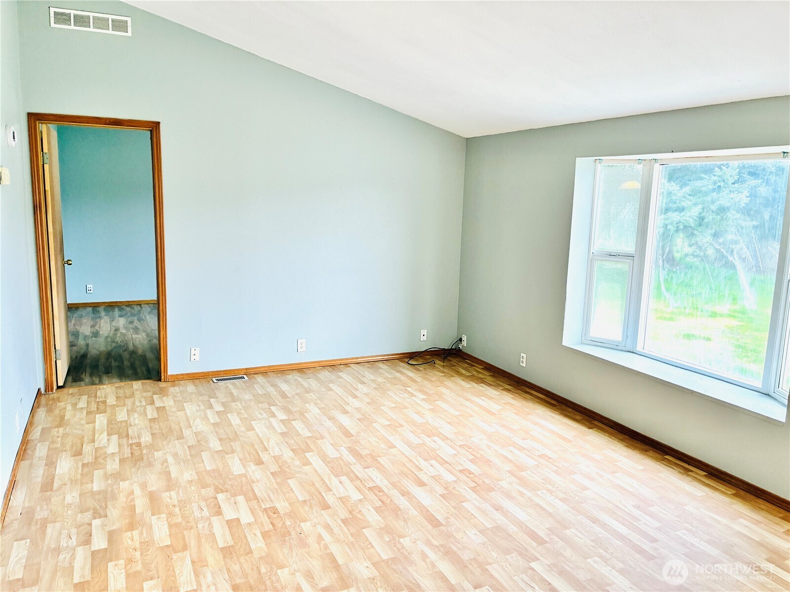 8212 350th Street South Roy, WA 98580 - Photo 4 of 28