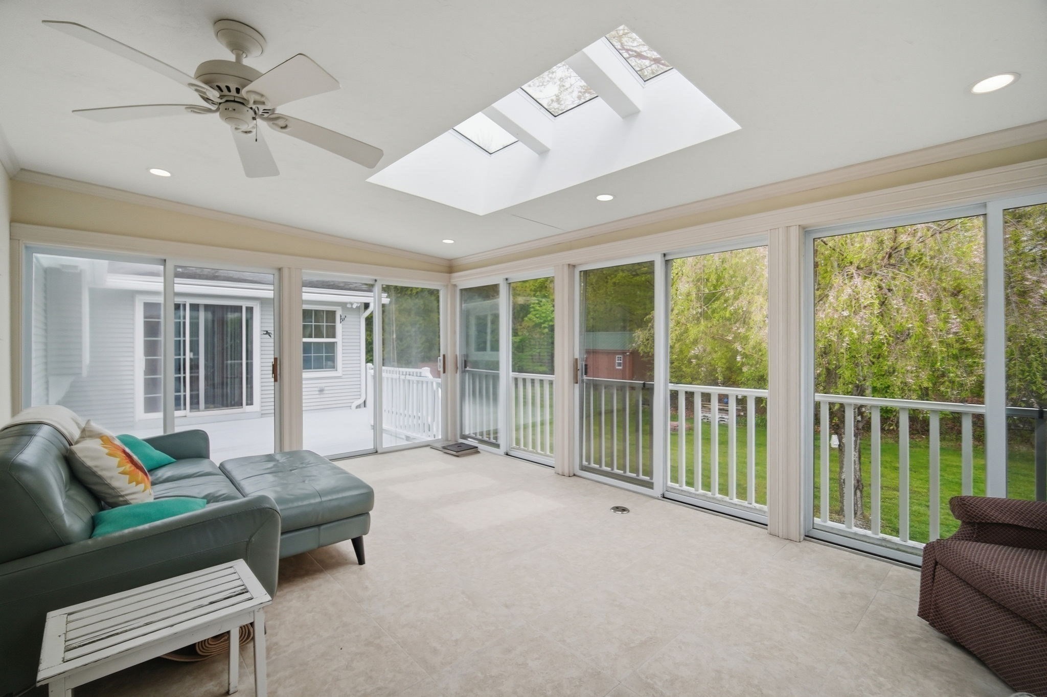 7 Crestwood Road Leicester, MA 01524 - Photo 12 of 35 Gallery Image 12