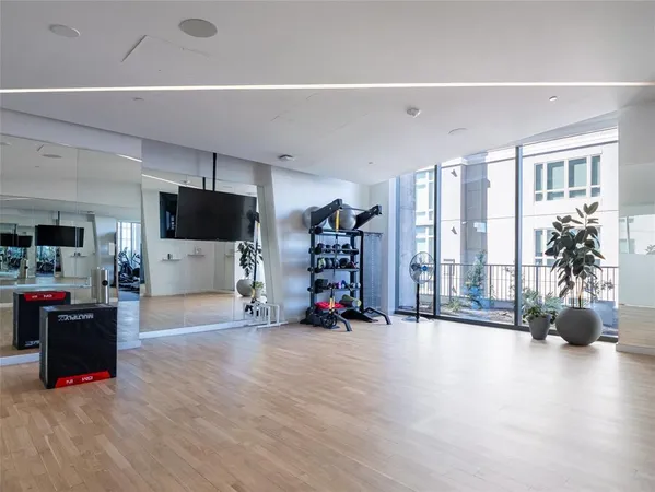 $1,059,000 | 44 East Avenue, Unit 2610, Austin, TX 78701