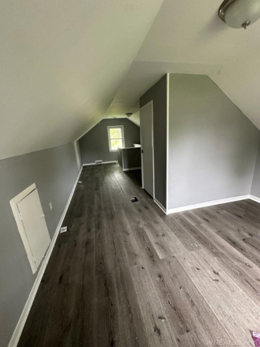 20300 Bloom Street Detroit, MI 48234 - Photo 11 of 13