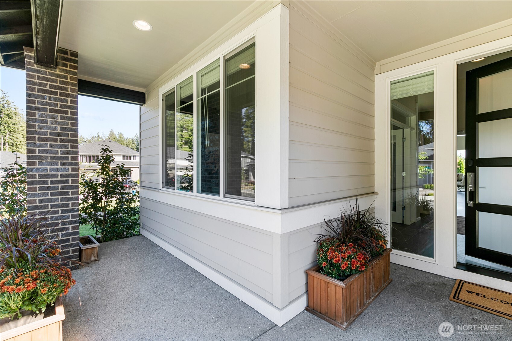 4495 Castleton Road Southwest Port Orchard, WA 98367 - Photo 2 of 38