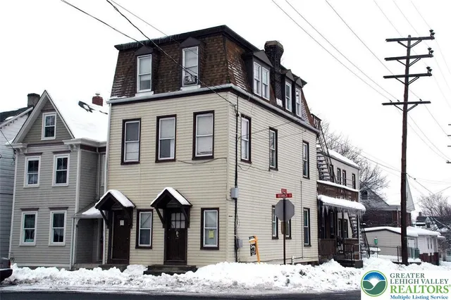 $675,000 | 801 West Berwick Street, Easton, PA 18042