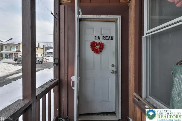 $675,000 | 801 West Berwick Street, Easton, PA 18042