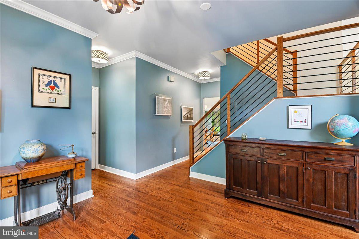 1430 Bay Head Road Annapolis, MD 21409 - Photo 23 of 94 Foyer