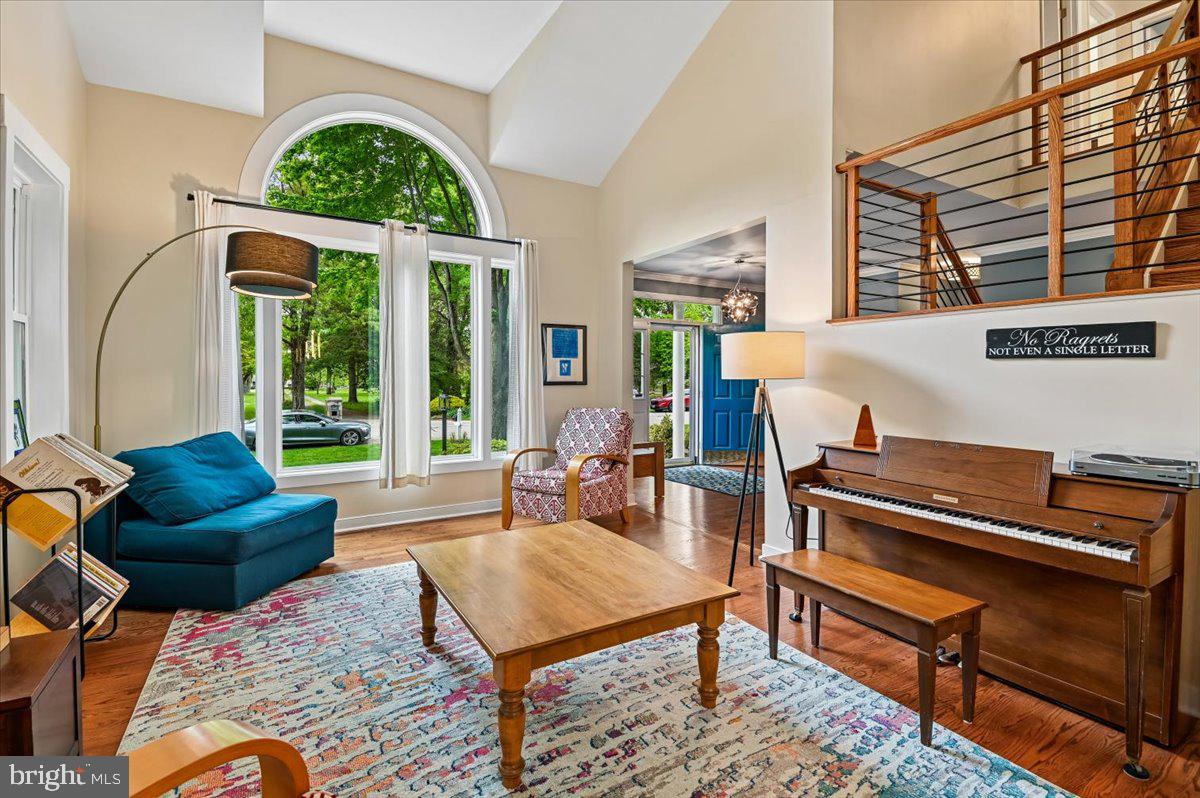 1430 Bay Head Road Annapolis, MD 21409 - Photo 29 of 94 Living room picture window
