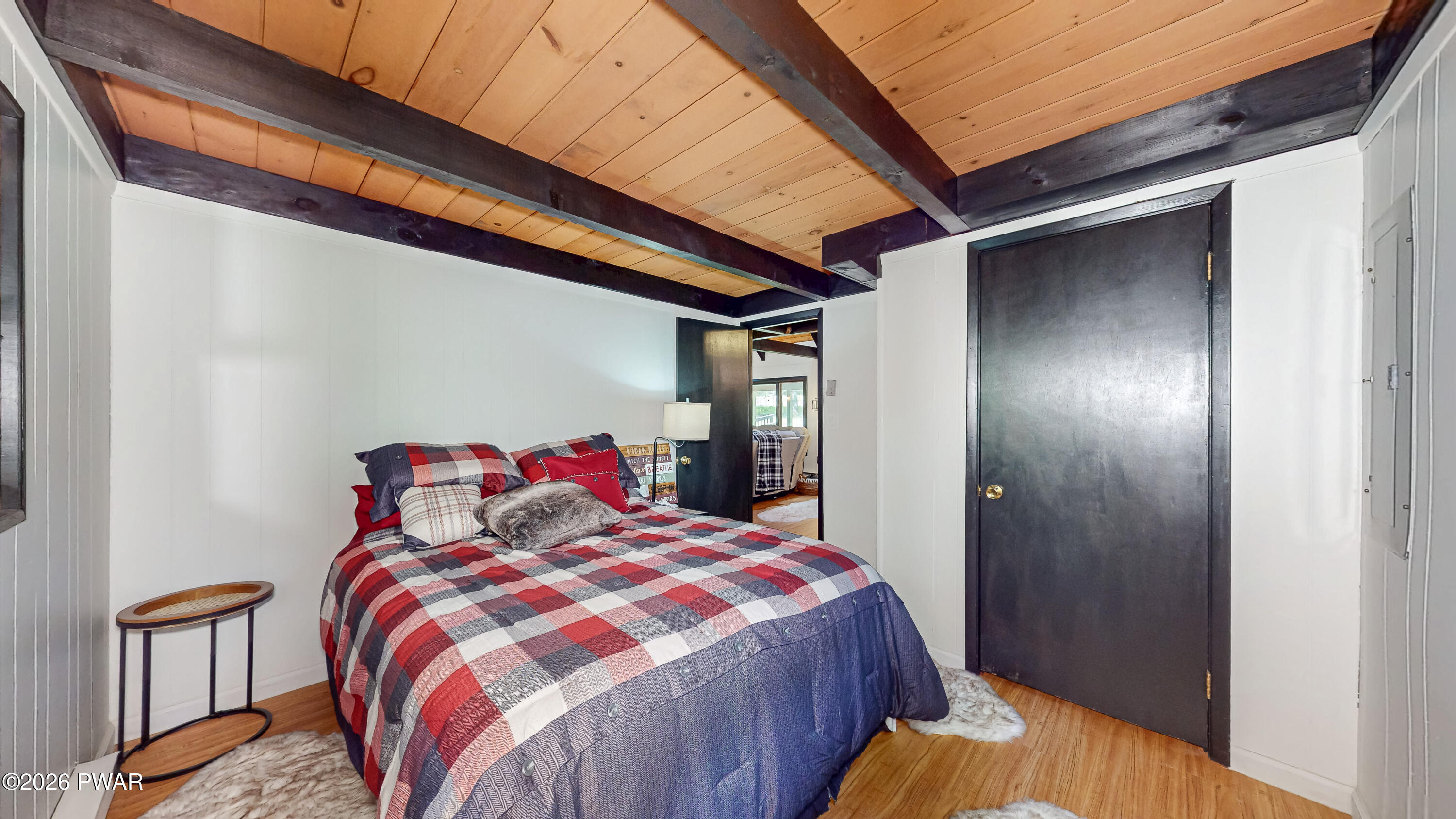 326 Gold Finch Road Bushkill, PA 18324 - Photo 11 of 37