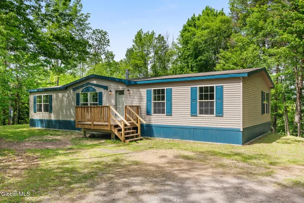 $299,999 | 99 Glen Acres Road, Margaretville, NY 12455