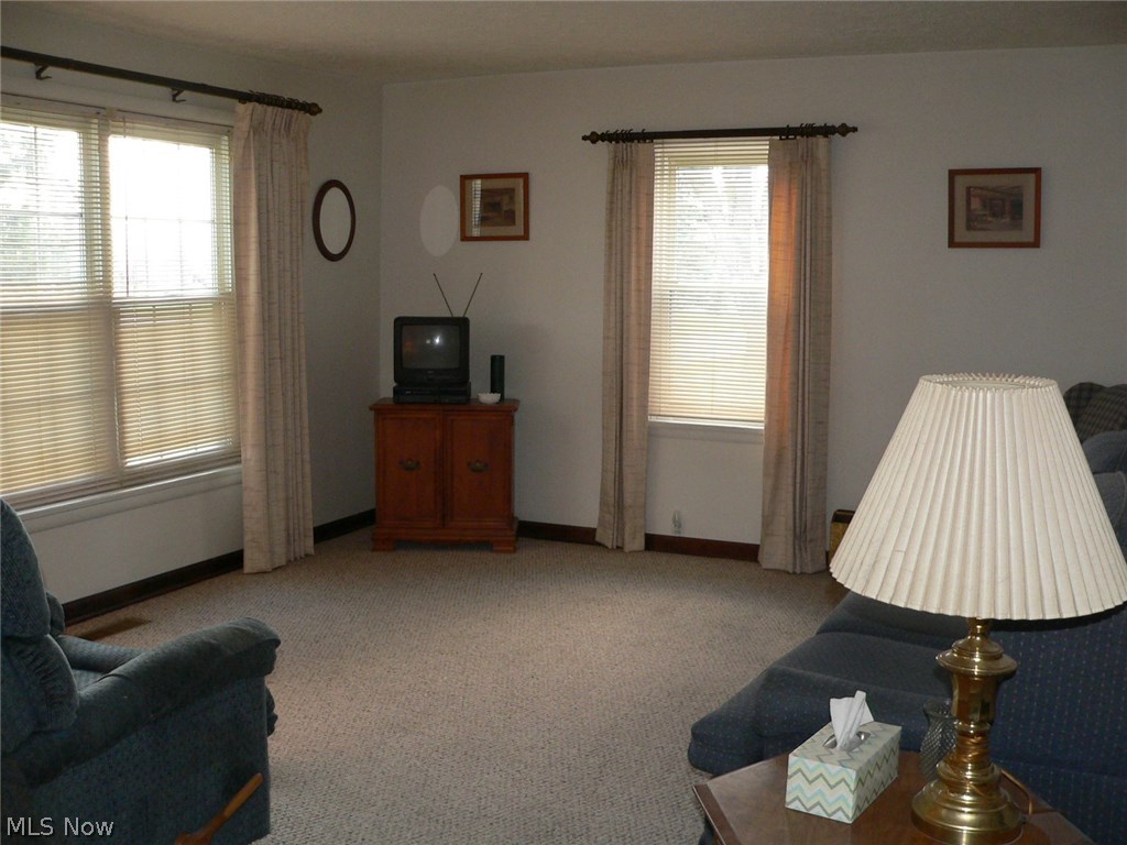 36400 Kinzel Road Avon, OH 44011 - Photo 15 of 29 Gallery Image 15