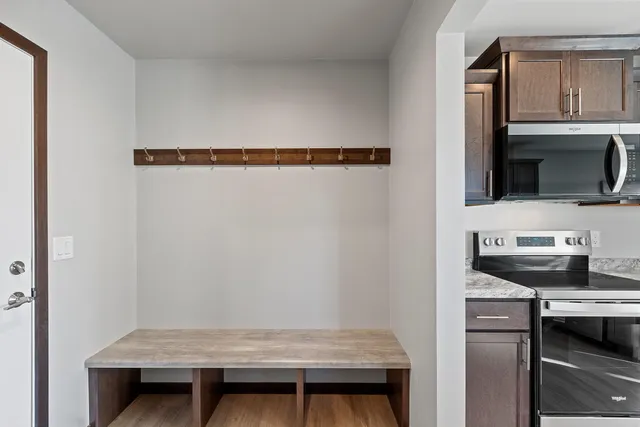 $349,900 | 1715 Sovereign Way, Neenah, WI 54956