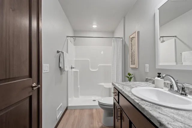 $349,900 | 1715 Sovereign Way, Neenah, WI 54956