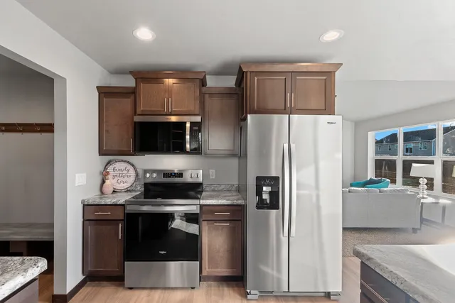 $349,900 | 1715 Sovereign Way, Neenah, WI 54956