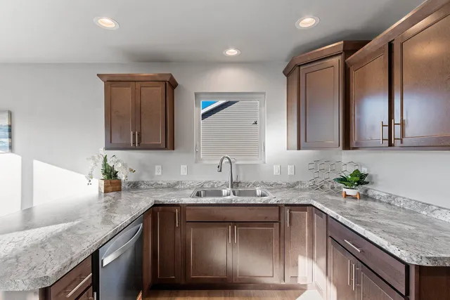 $349,900 | 1715 Sovereign Way, Neenah, WI 54956