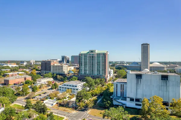$279,900 | 300 South Duval Street, Unit 1112, Tallahassee, FL 32301