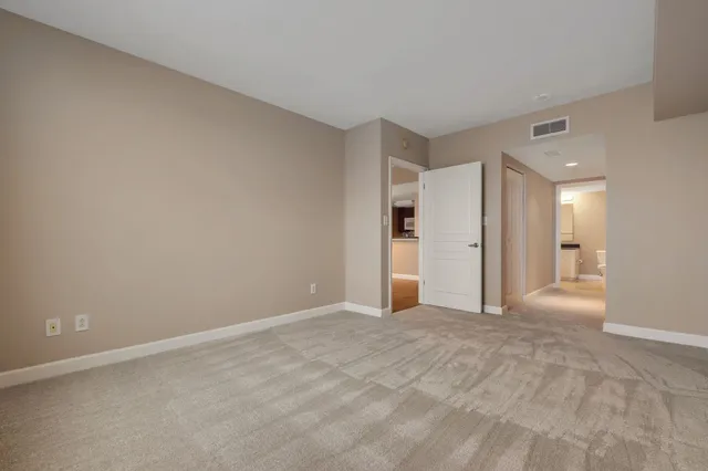 $289,900 | 300 South Duval Street, Unit 1112, Tallahassee, FL 32301