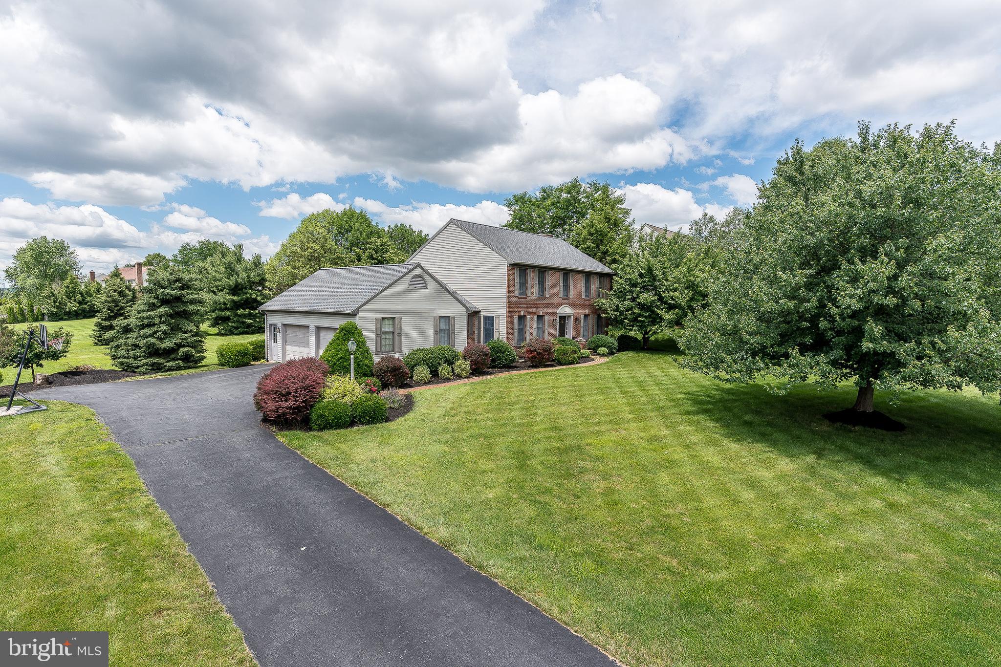 2900 Weaver Road Lancaster, PA 17601 - Photo 1 of 33 Front of Home