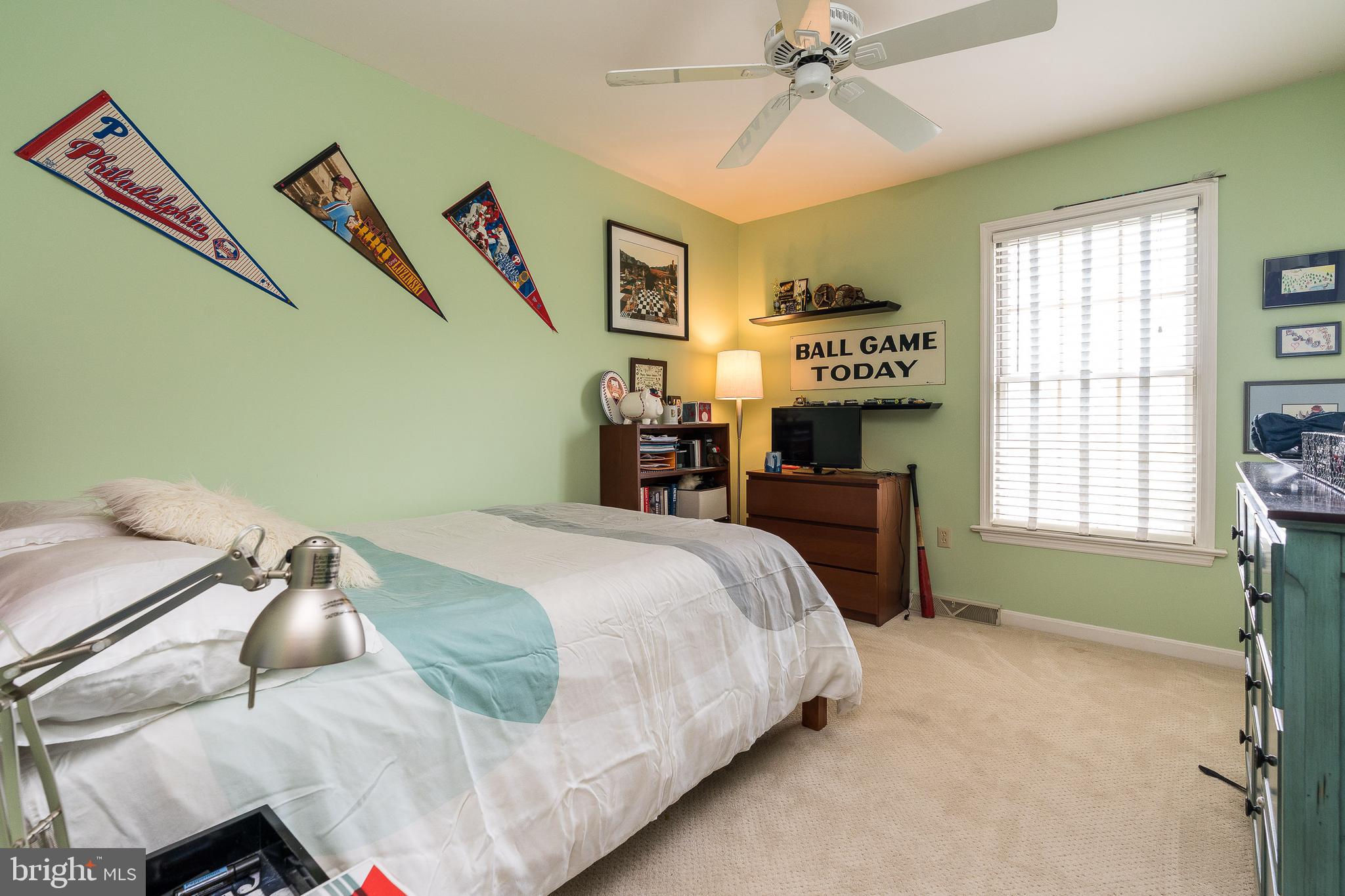 2900 Weaver Road Lancaster, PA 17601 - Photo 20 of 33 Bedroom 1