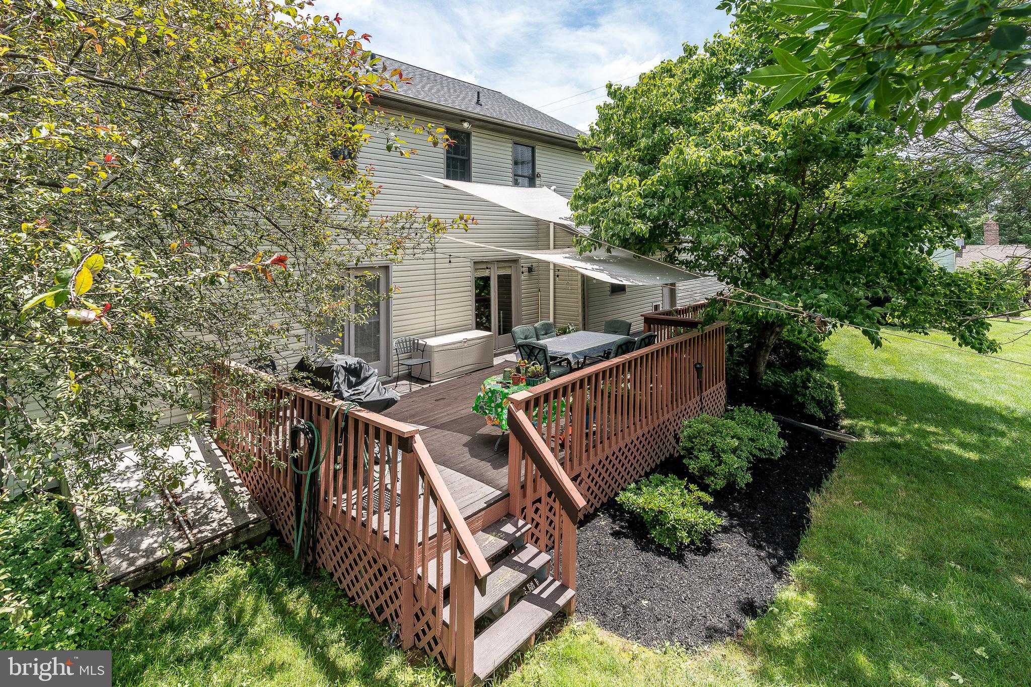 2900 Weaver Road Lancaster, PA 17601 - Photo 33 of 33 Deck