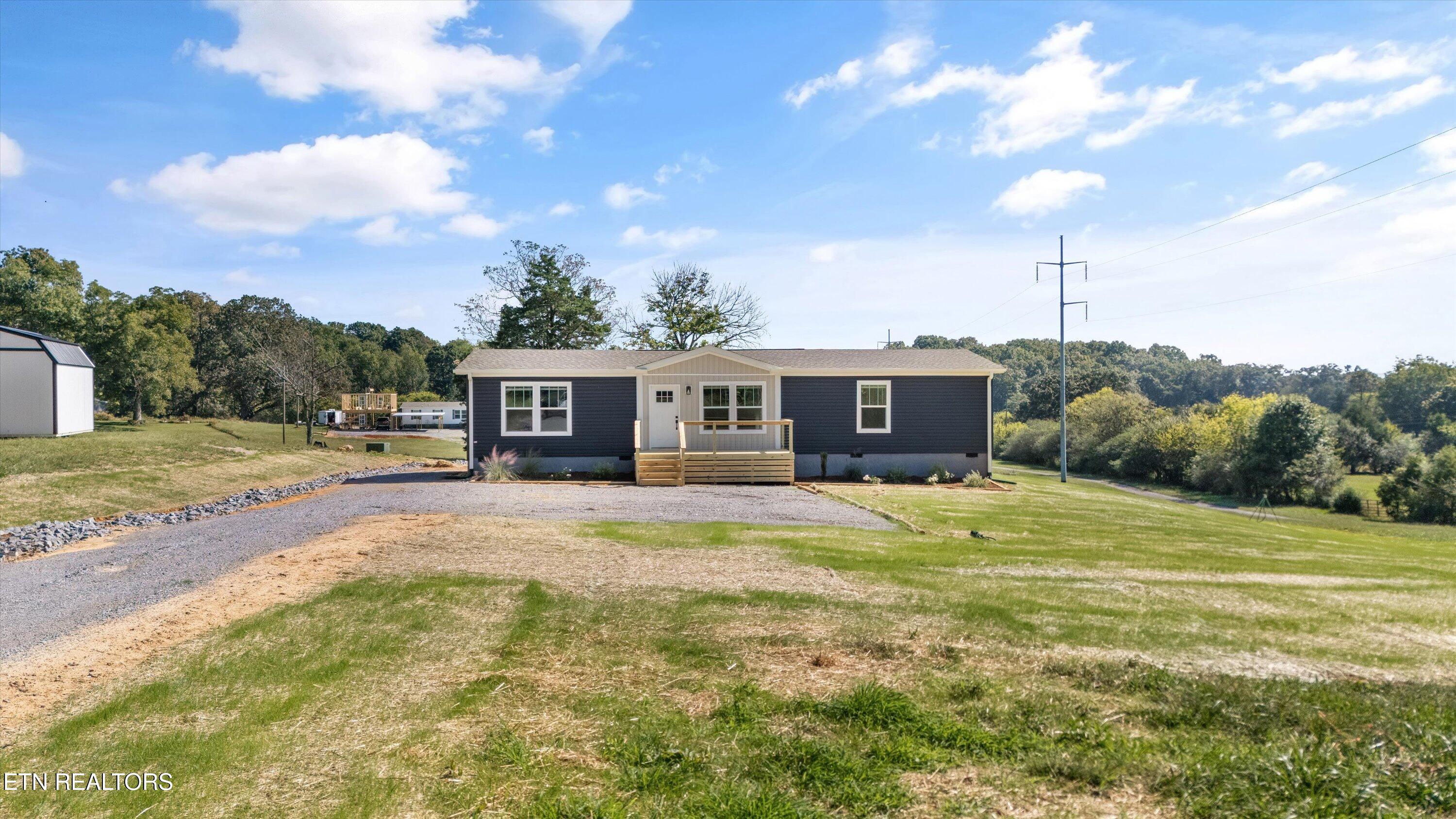 338 Greenbriar Road Sweetwater, TN 37874 - Photo 2 of 25 02-338 Greenbriar Rd 22-2
