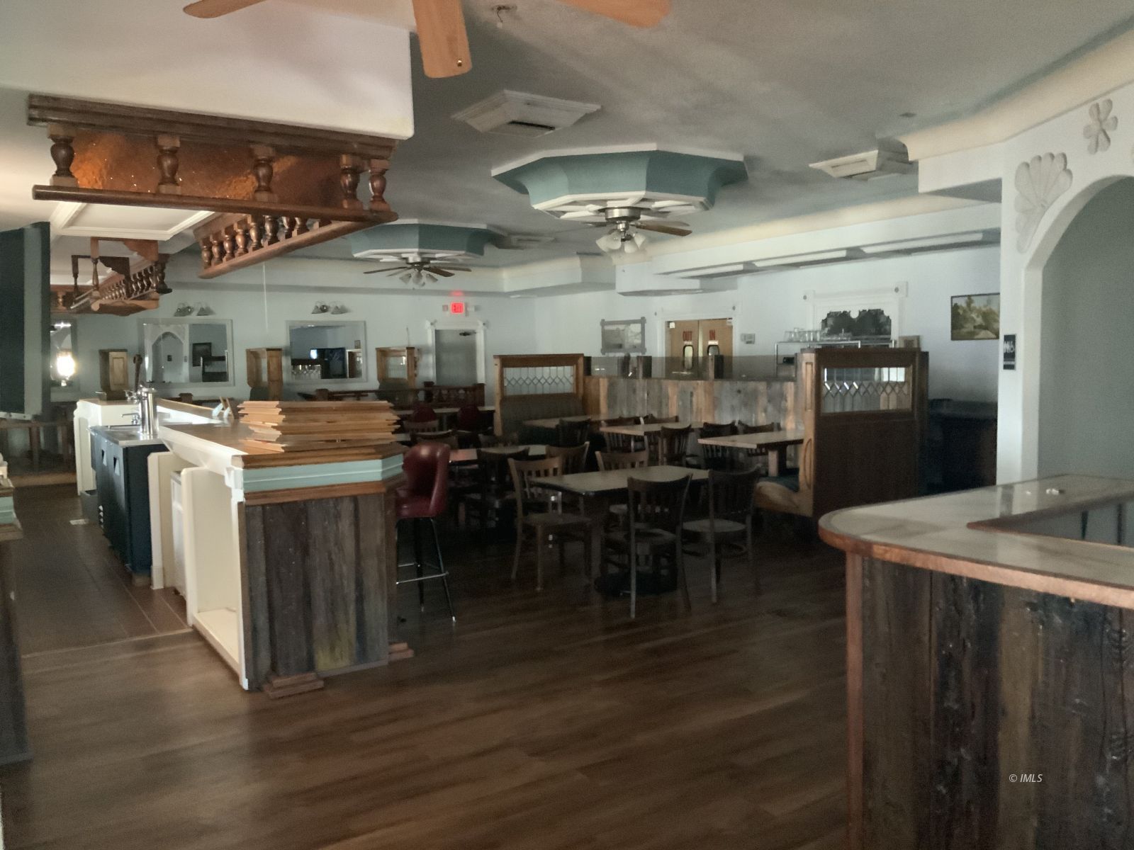 127 North Edwards Street Independence, CA 93526 - Photo 13 of 33 a kitchen with lots of counter top space