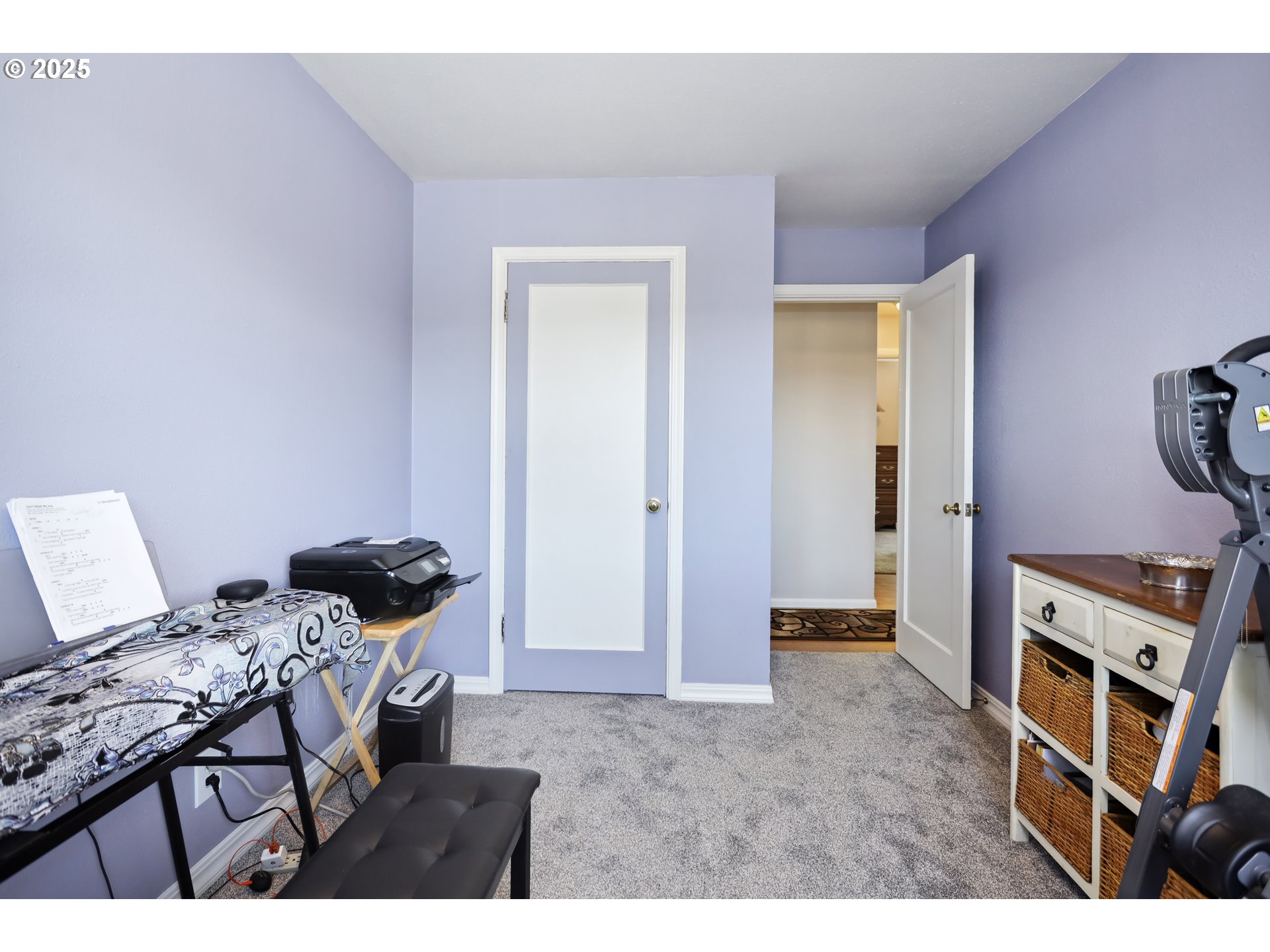 722 East 14th Street The Dalles, OR 97058 - Photo 15 of 43 a living room with furniture and a flat screen tv