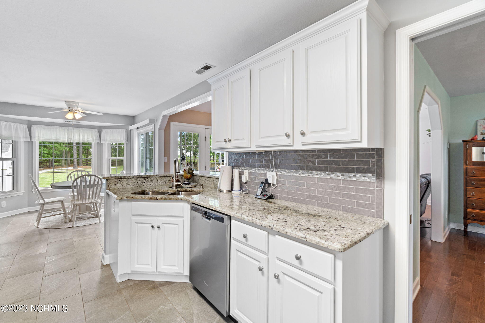 152 Country Club Road Camden, NC 27921 - Photo 11 of 44 Kitchen with view of eat-in area
