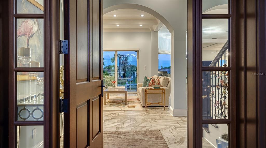 548 Hornblower Lane Longboat Key, FL 34228 - Photo 11 of 98