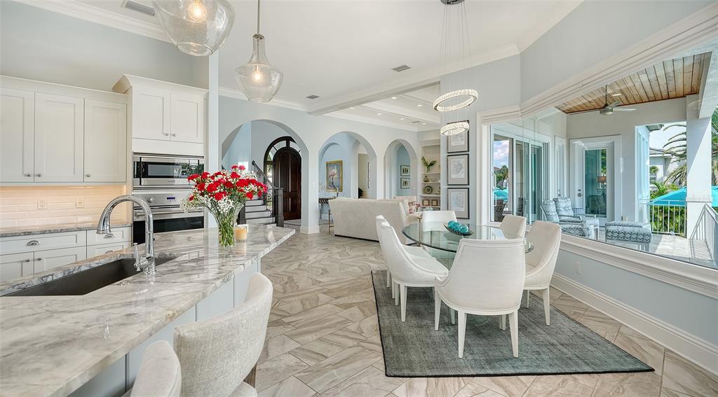 548 Hornblower Lane Longboat Key, FL 34228 - Photo 19 of 98