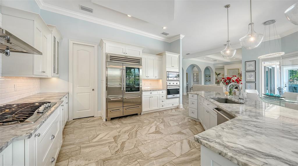 548 Hornblower Lane Longboat Key, FL 34228 - Photo 55 of 98