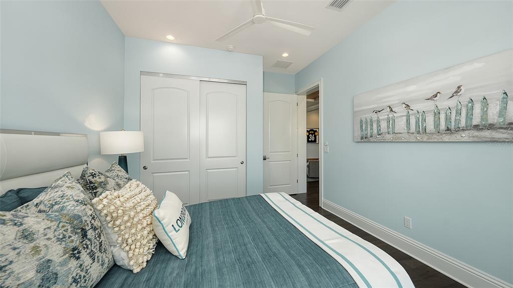 548 Hornblower Lane Longboat Key, FL 34228 - Photo 61 of 98