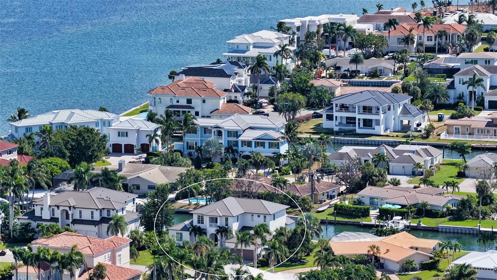 548 Hornblower Lane Longboat Key, FL 34228 - Photo 9 of 98