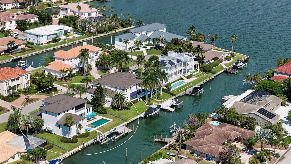 548 Hornblower Lane Longboat Key, FL 34228 - Photo 10 of 98