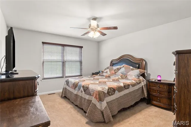 $275,000 | 120 Creekside Drive, Winfield, MO 63389