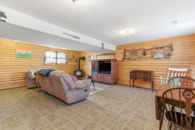 $290,000 | 121 East Clarendon Drive, Round Lake Beach, IL 60073