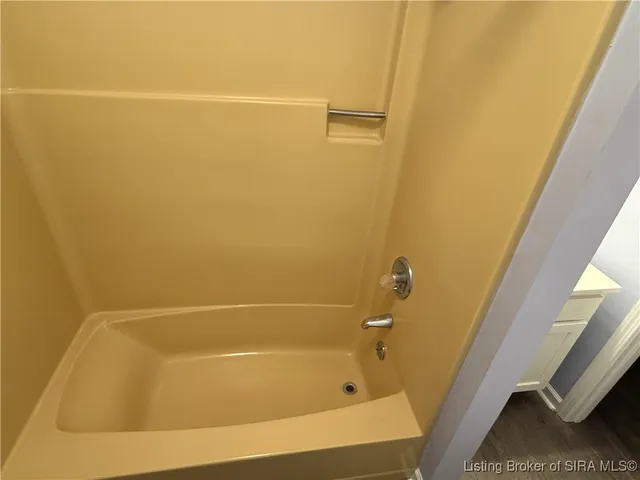 $250,000 | 206 Franklin Street, Jeffersonville, IN 47130