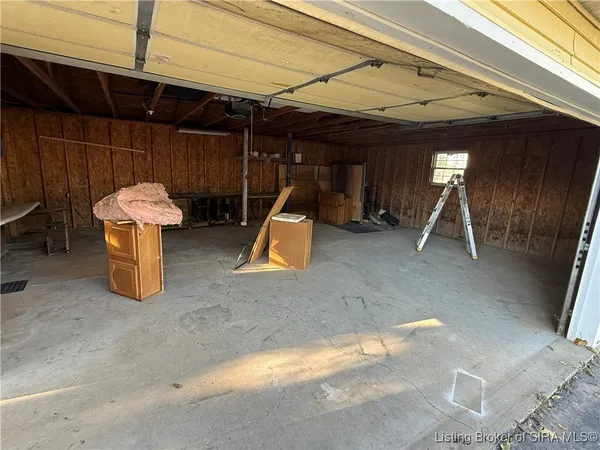 $250,000 | 206 Franklin Street, Jeffersonville, IN 47130