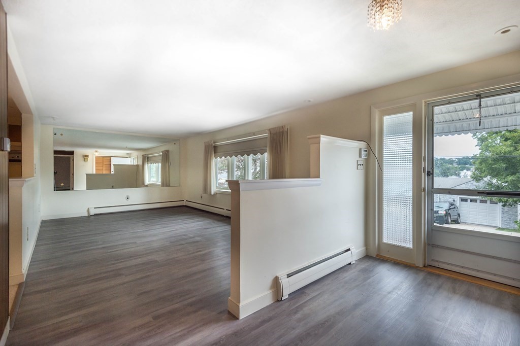 118 Cook Avenue Chelsea, MA 02150 - Photo 2 of 24